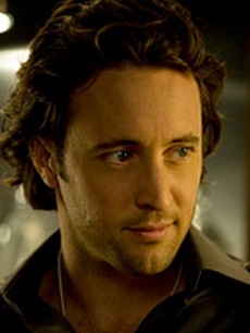 Alex O'Loughlin